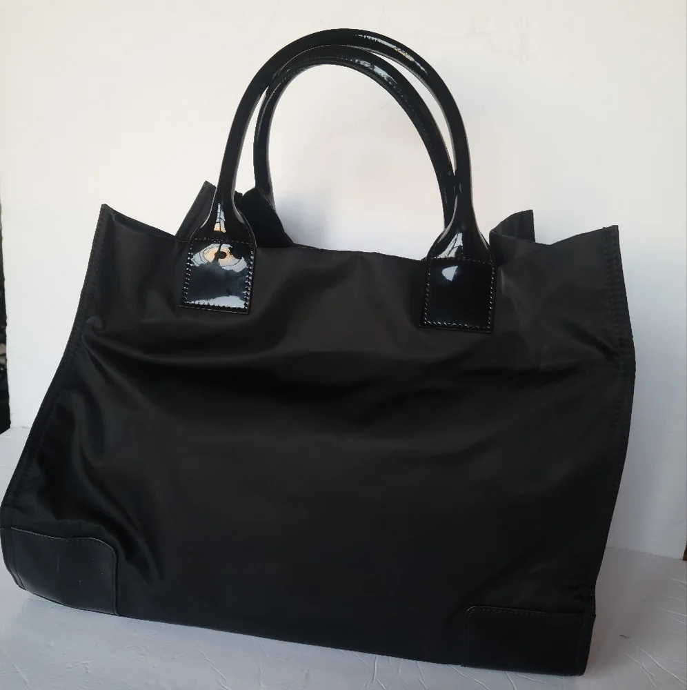 Tory Burch Ella patent nylon tote - Picture 4 of 9